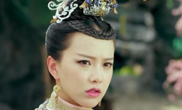 8个铁扇公主,王凤霞经典,蔡少芬搞笑,最美的却
