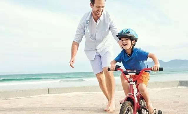 3,爸爸要陪伴孩子