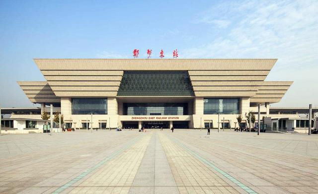 中国最牛的4座高铁站无需换乘基本可以直达任何省会城市