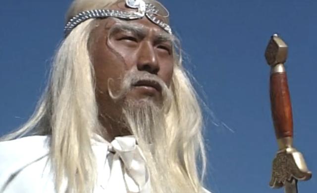 《白眉大侠》他是武圣都尊敬的剑客,也是夏遂