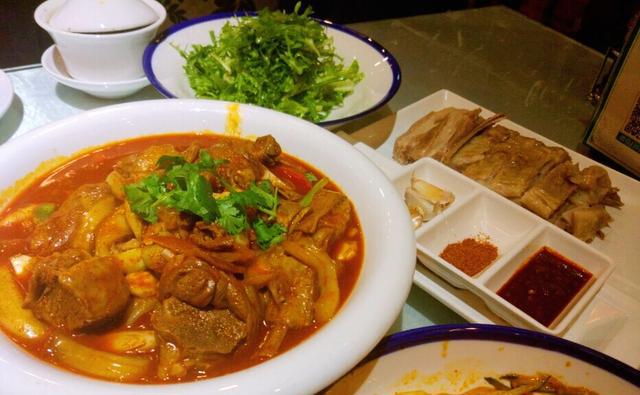 在北京也可以吃到正宗的清真菜,原来大盘鸡的味道是这么的独特