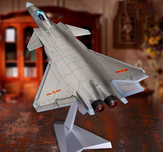 军迷翘首期盼中国军事武器模型逼真撼威武霸气值得收藏