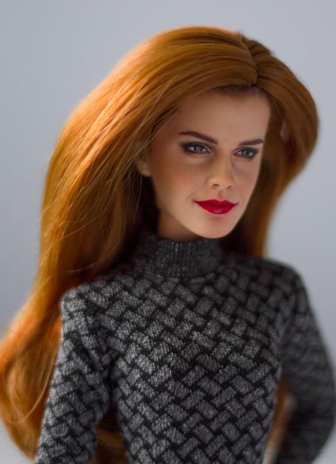 《纸牌屋》弗兰克·安德伍德《纸牌屋》克莱尔·安德伍德一本正经化妆