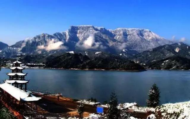 封闭施工谢客六年即将重新开放的瓦屋山美出了天际