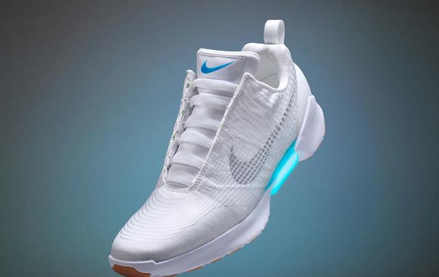 30年前幻想的未来鞋子,现在nike用高科技带你实现