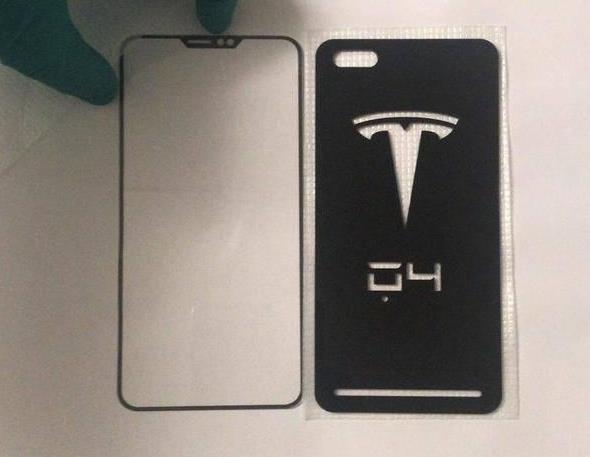 依据 slashleaks 上暴光的照片显现,特斯拉手机屏幕保