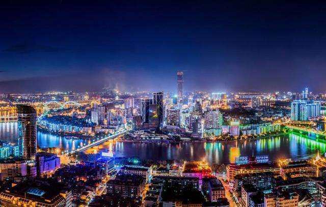 广西夜景最美的一个城市,号称"世界第三美",能和上海媲美吗?|柳州|夜