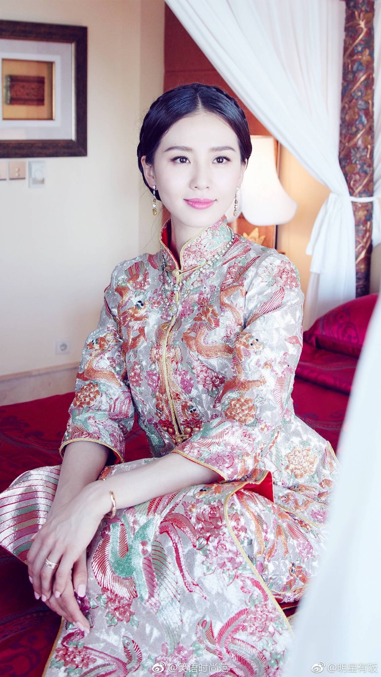 中式旗袍捧花大片美窒息了