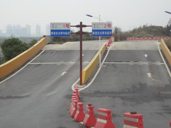 驾考科目二坡道起步考试掌握这几点边看边思考考试轻松过