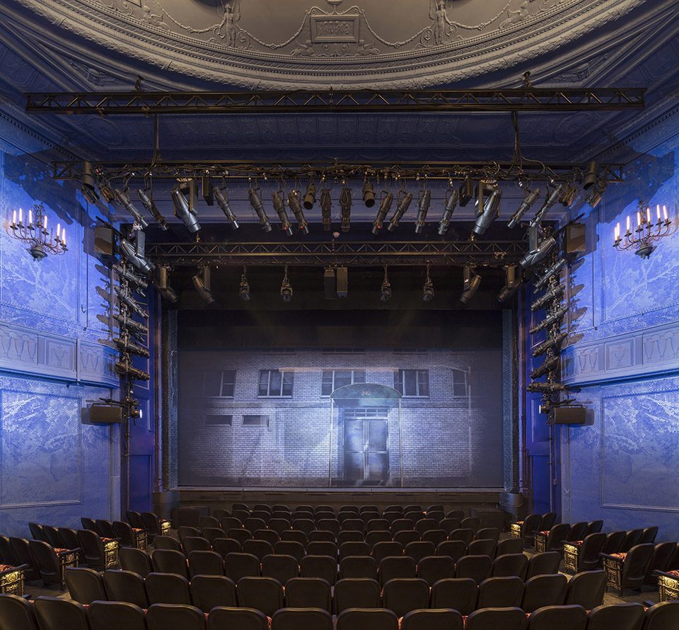 hayes剧院,老剧院披上现代化外衣