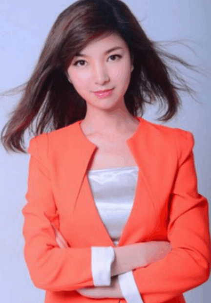 胡琪曾在河北电视台《万花丛》,《大家来欢乐》,中央电视台《欢聚一堂