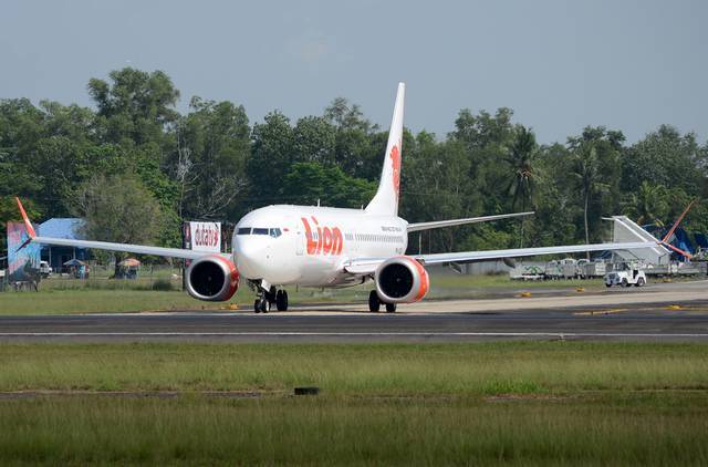 印尼狮航一架波音737max8在雅加达附近水域坠毁