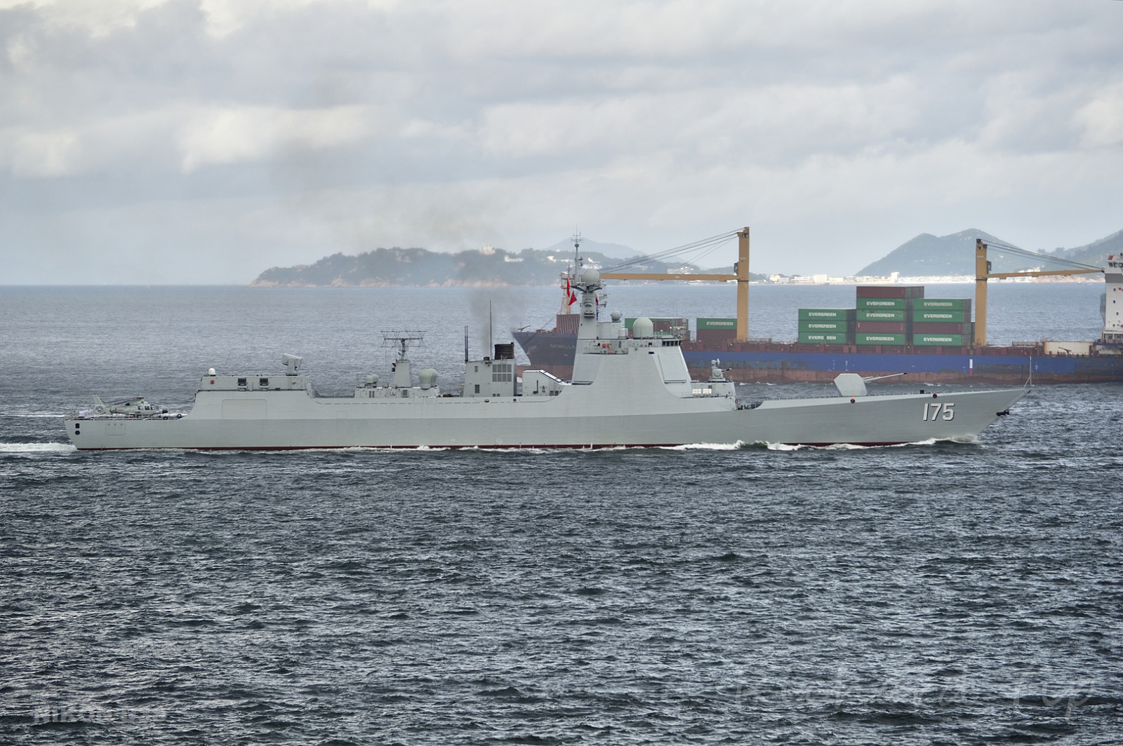 参观054a型护卫舰图记|图记|护卫舰_新浪新闻