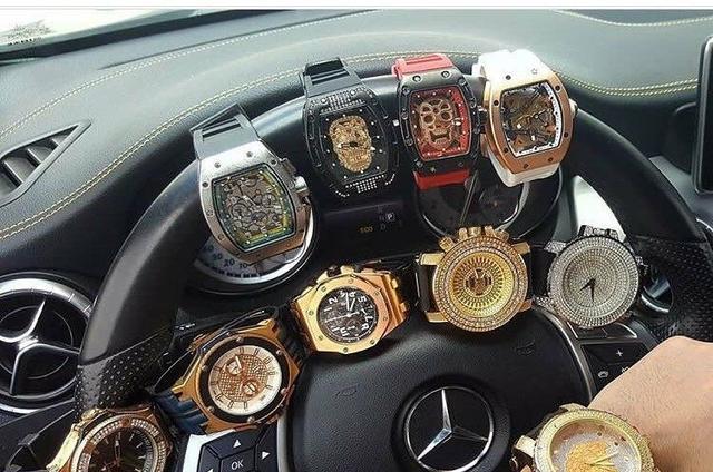 迪拜土豪人家的孩子如何炫富有钱就是如此任性