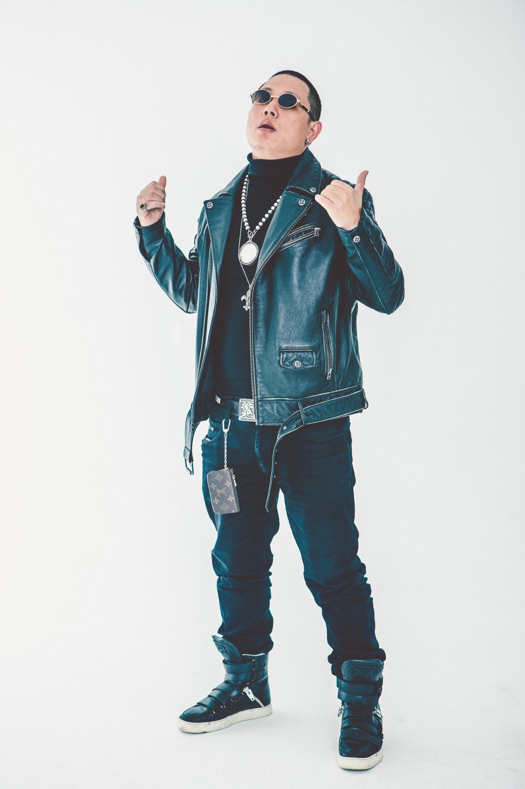 说唱音乐人mc肆生活写真