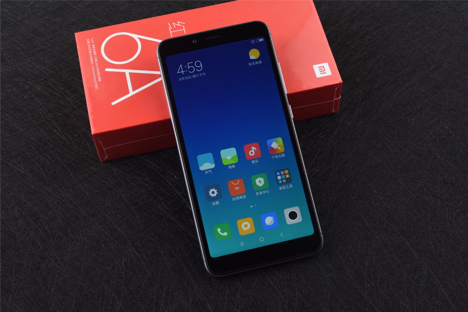 紧接着小米8系列的步伐,小米又在本周发布了红米系列新机——红米6和