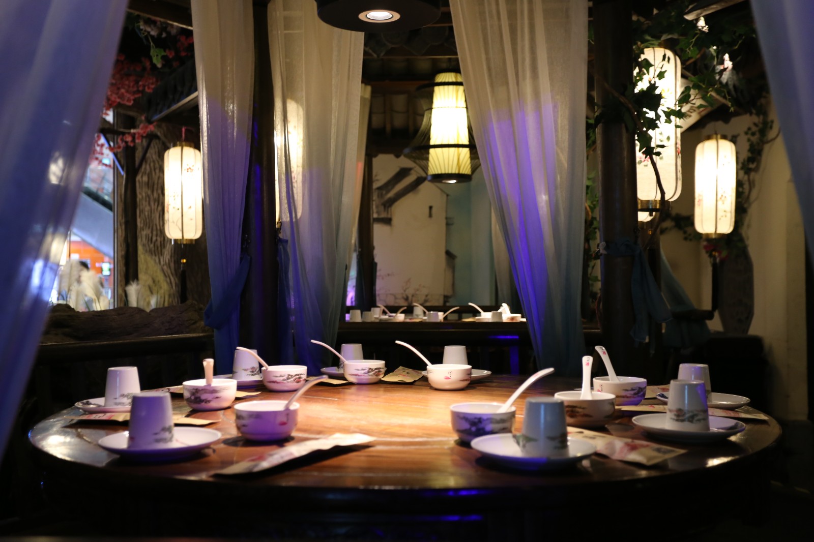 暗恋桃花源:探访一个"网红"餐厅