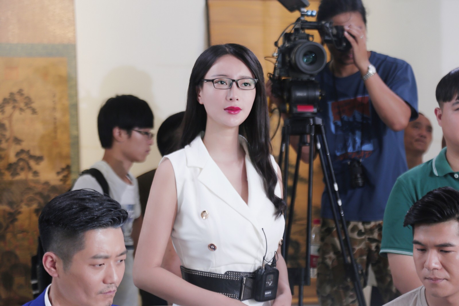 女教师女间谍王李丹妮新片身份成疑