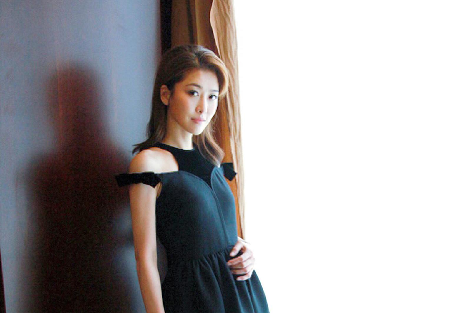 周丽淇签约新东家英皇娱乐!传奇ip《再创世纪》将登陆央视黄金档