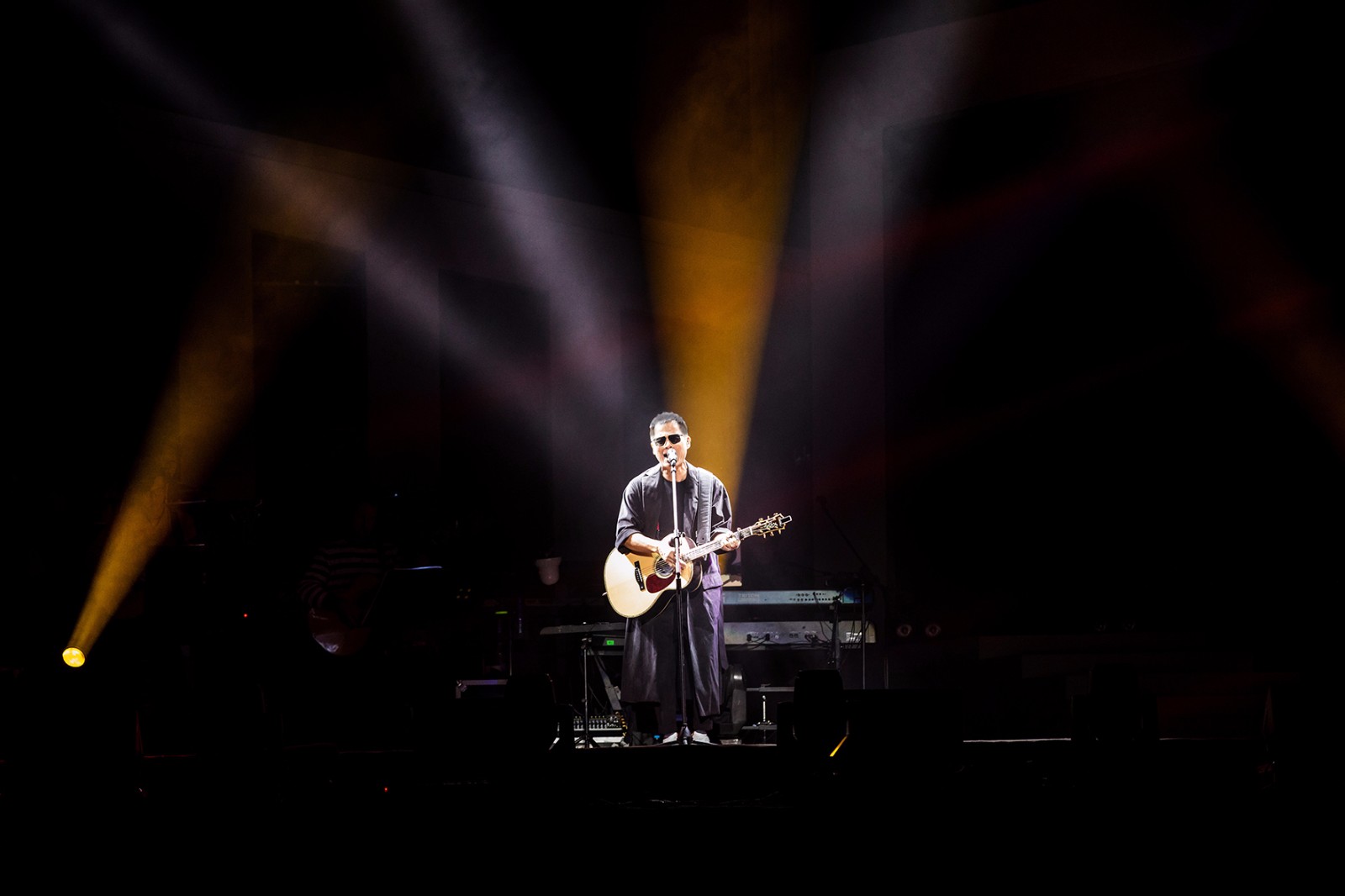 罗大佑"当年离家的年轻人"巡演南京站嘉宾为李志 武汉同期开票