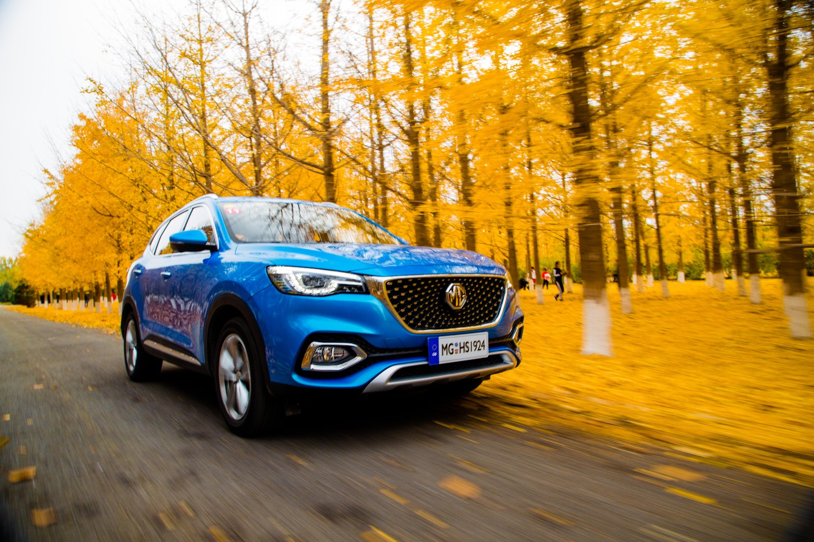 名爵hs冲浪蓝获最佳色彩奖