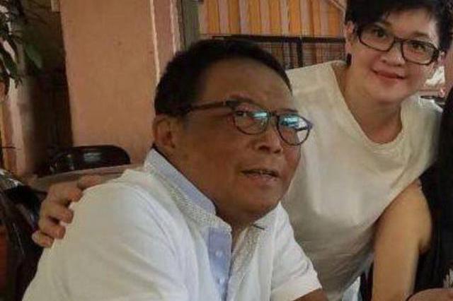 超女毒舌评委柯以敏老公去世,生前深受家族病困扰,一周洗肾3次