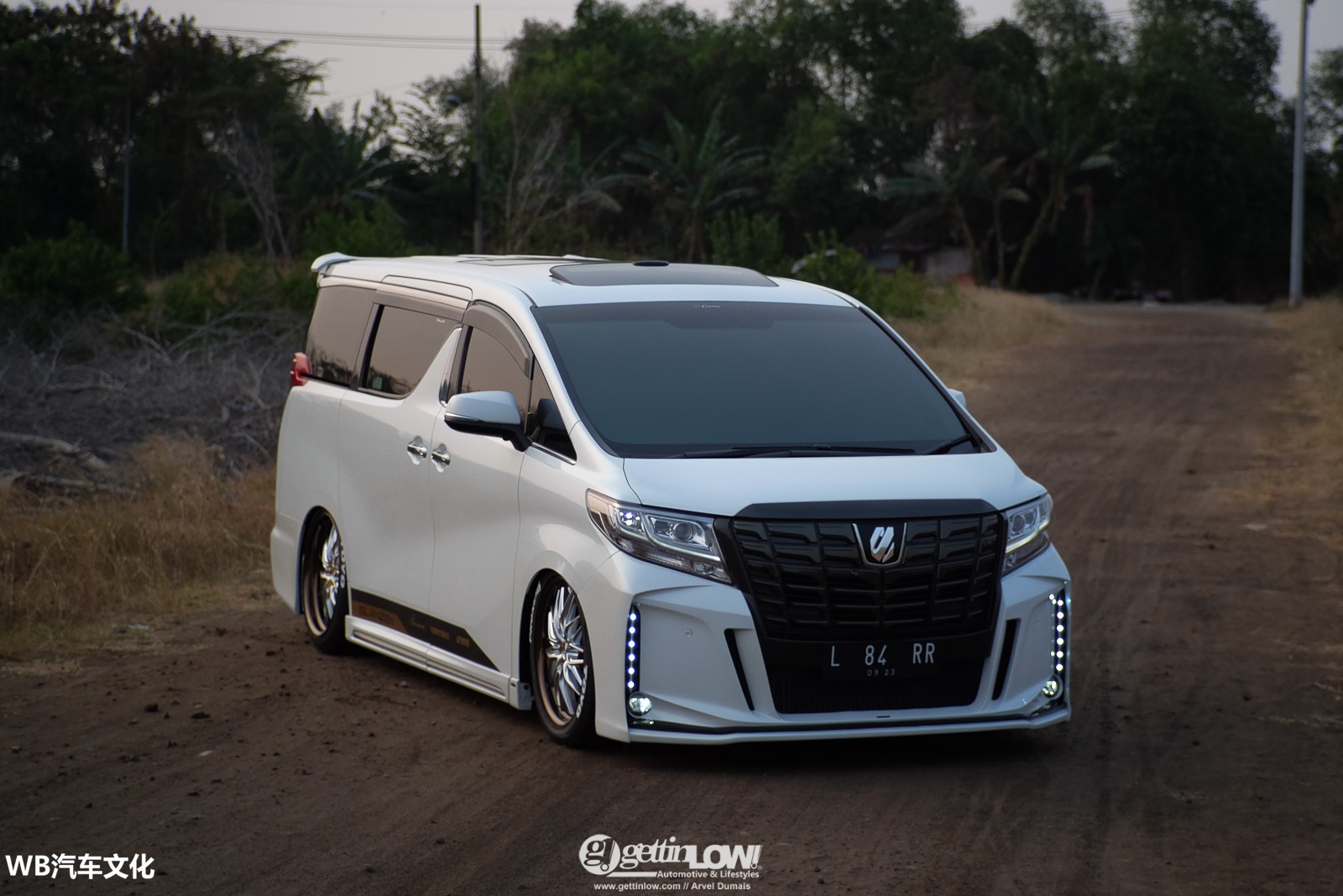 17款丰田埃尔法改装案例