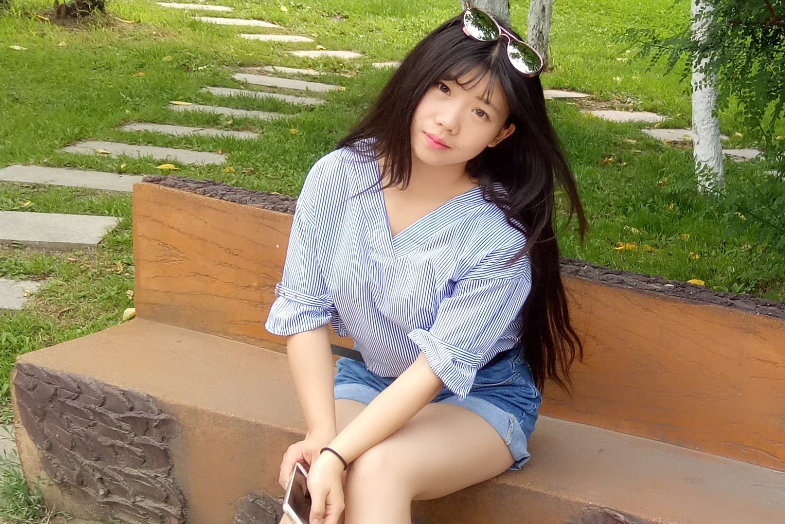 从去年9月开始规律健身,程璐用了450天练出一身发达的肌肉,不仅身材