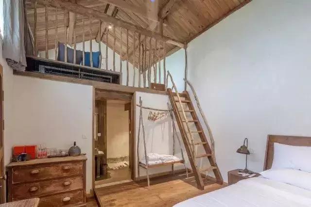 莫干山一座像极了童话故事中的雪中小屋民宿,