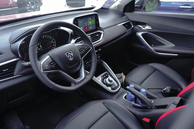 试驾7万级的suv 高颜值的2019款宝骏510 性价比依旧很强