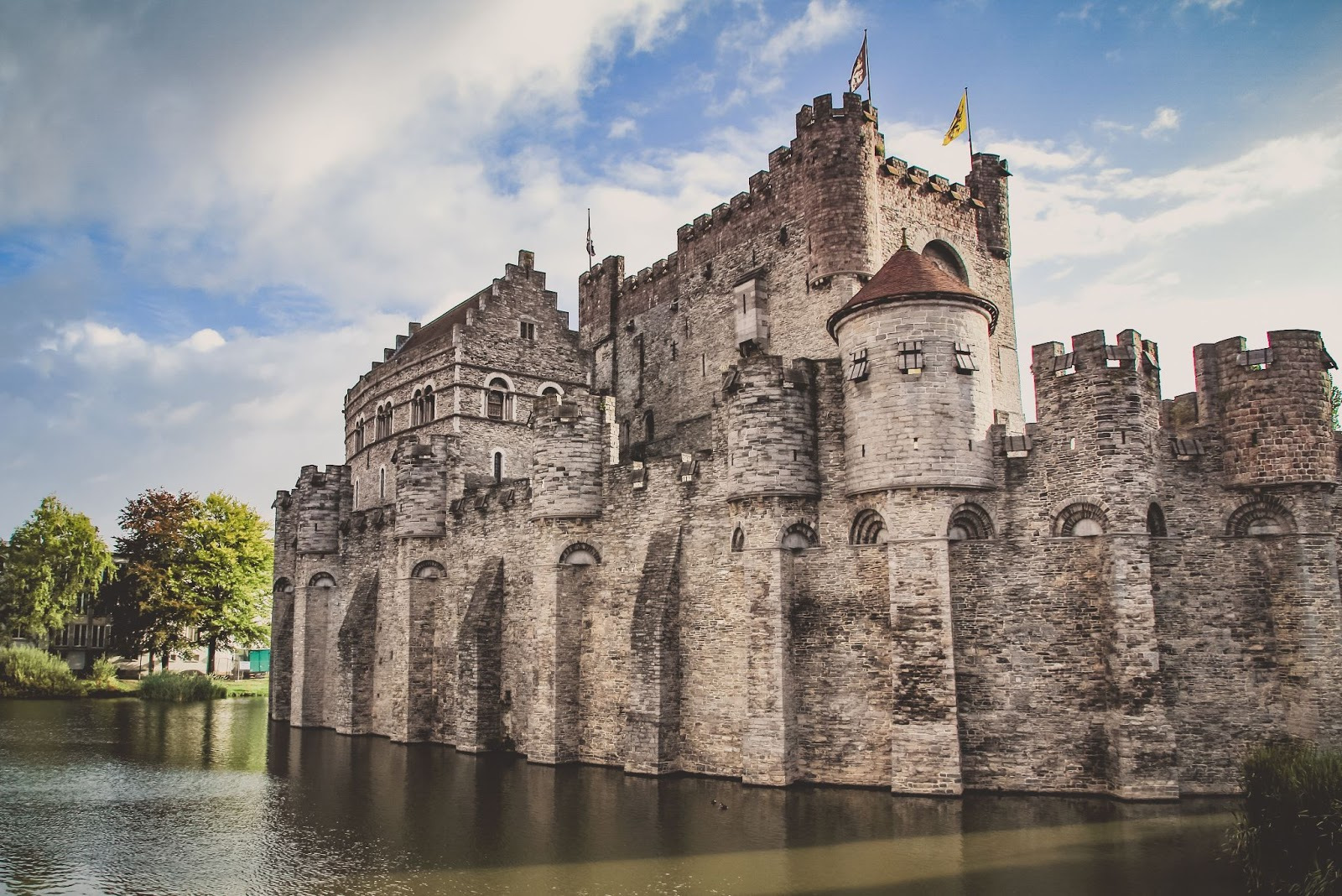 值得细细品味的欧洲古城比利时根特 曾仅次于巴黎的欧洲第二大城