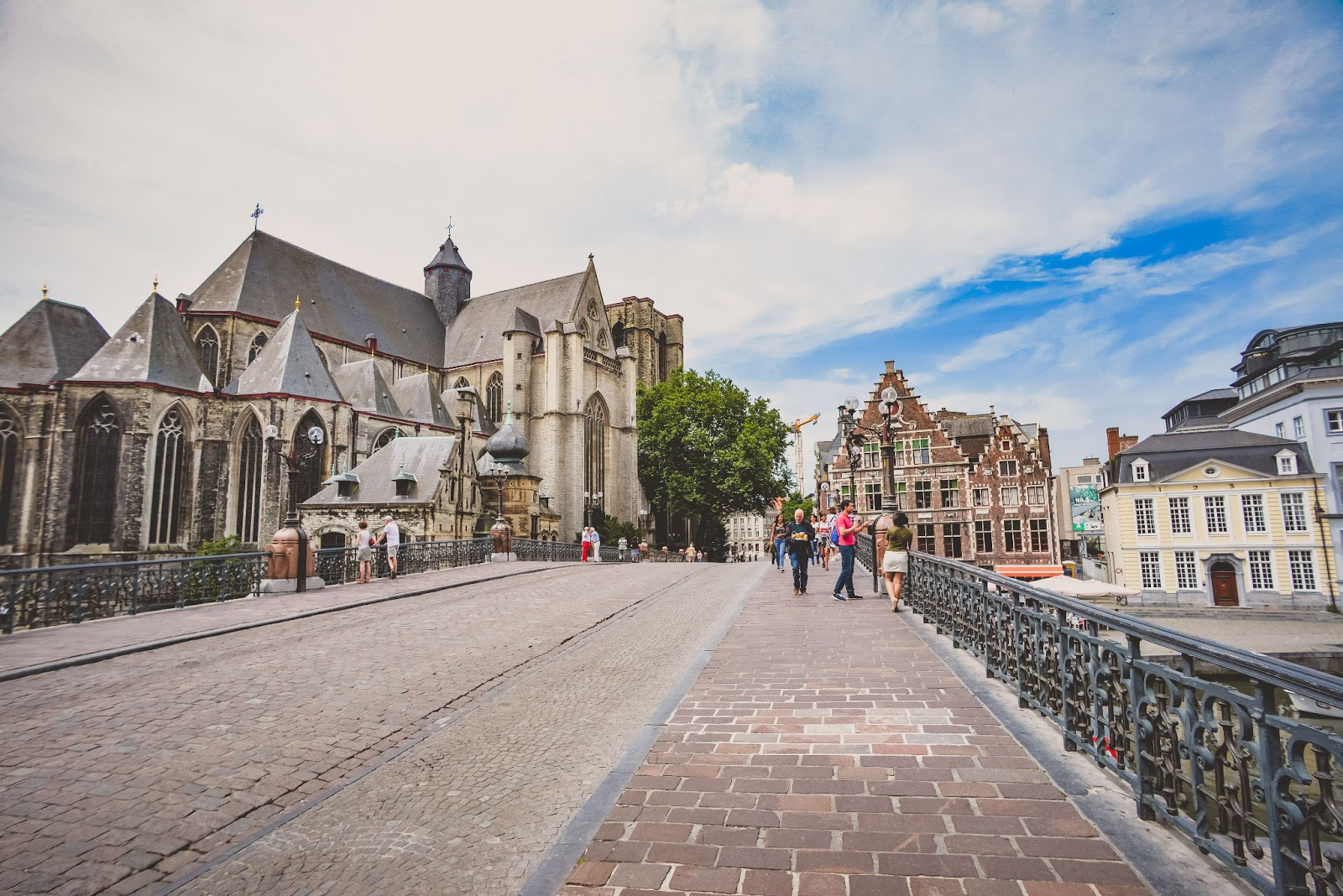 值得细细品味的欧洲古城比利时根特 曾仅次于巴黎的欧洲第二大城