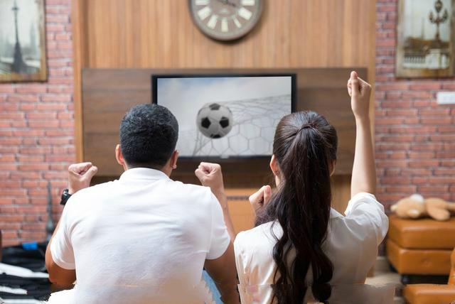 一看时间晚上7点多,马上退房,赶到上海虹桥站,买了晚上9:30的g7315,10