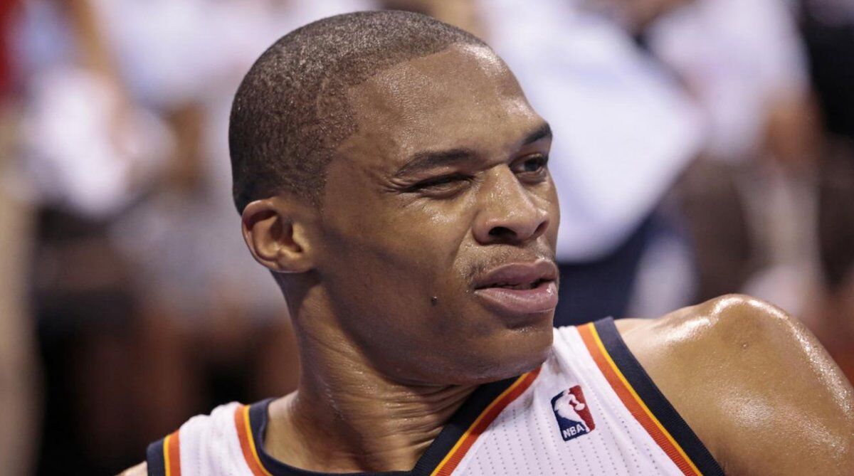 疯了,疯了!威少20篮板比4人都多,是数据刷子还是误解?