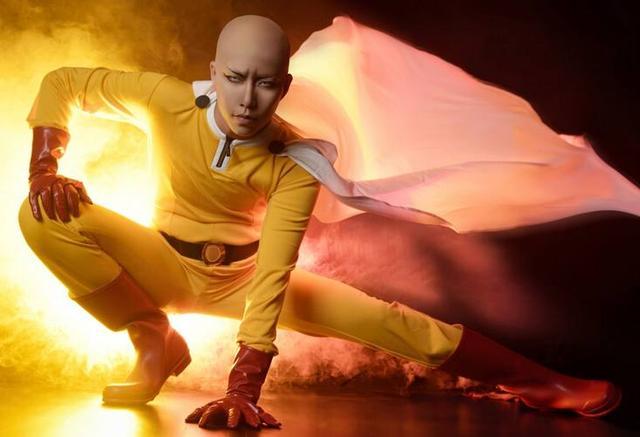 《一拳超人》cos秀!龙卷有几分神韵!琦玉老师看了想打人!