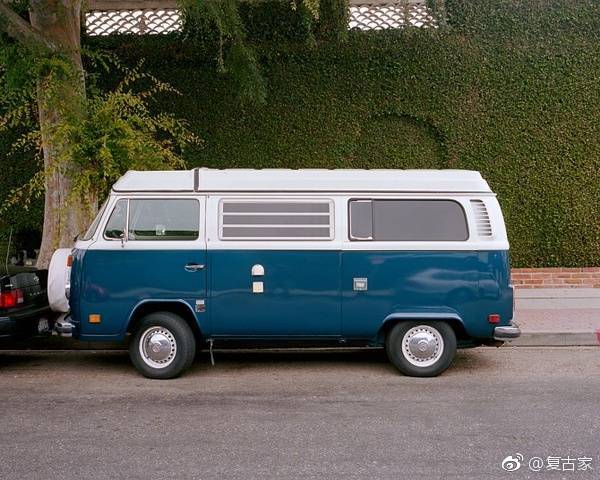 记录下了这些经典的大众汽车,不得不承认大众minivan一个时代的象 !!