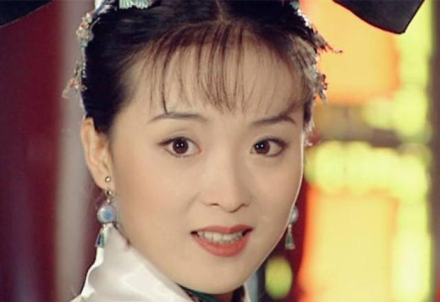 虽然赵丽颖很美,但王艳版的晴儿太美了,碾压赵丽颖版