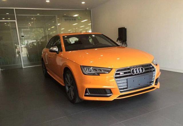 奥迪s4"日光橙"全国首提,橙色车身帅到没朋友,声浪太销魂!