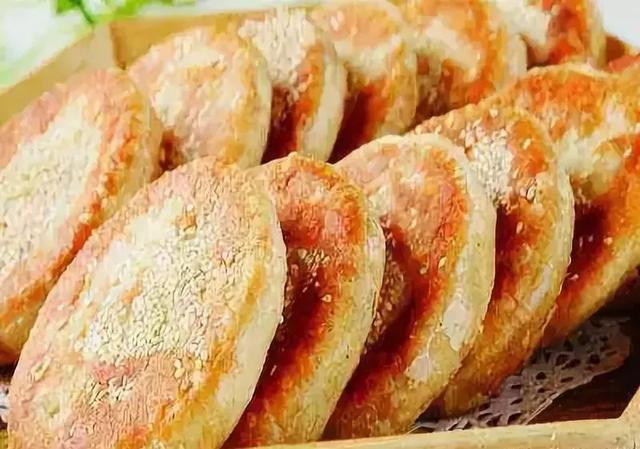 烧饼美食外焦里嫩入口香酥