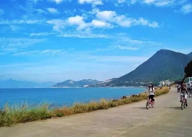 东莞出发1.5h!这个原始海滩"小三亚"连星爷都钦点!还免费!