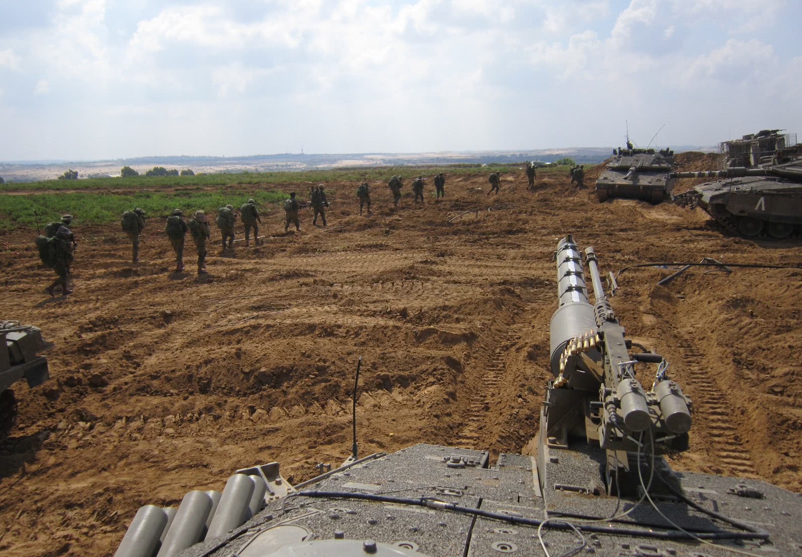 以色列突然强逼俄罗斯报恩,竟是为动手打这. 来