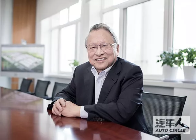 回首在一汽-大众的那段岁月,他感到无比的幸福与自豪,"因为有这个事业