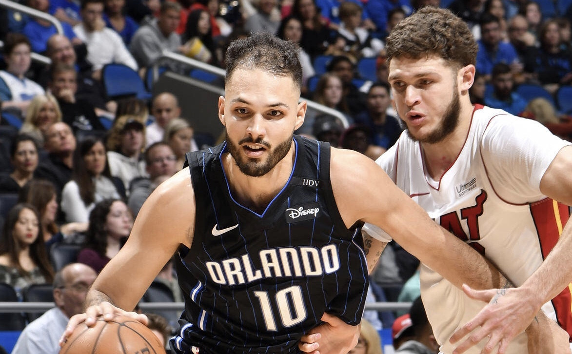 魔术当年为他放弃奥拉迪波富尼耶到底是个什么水平