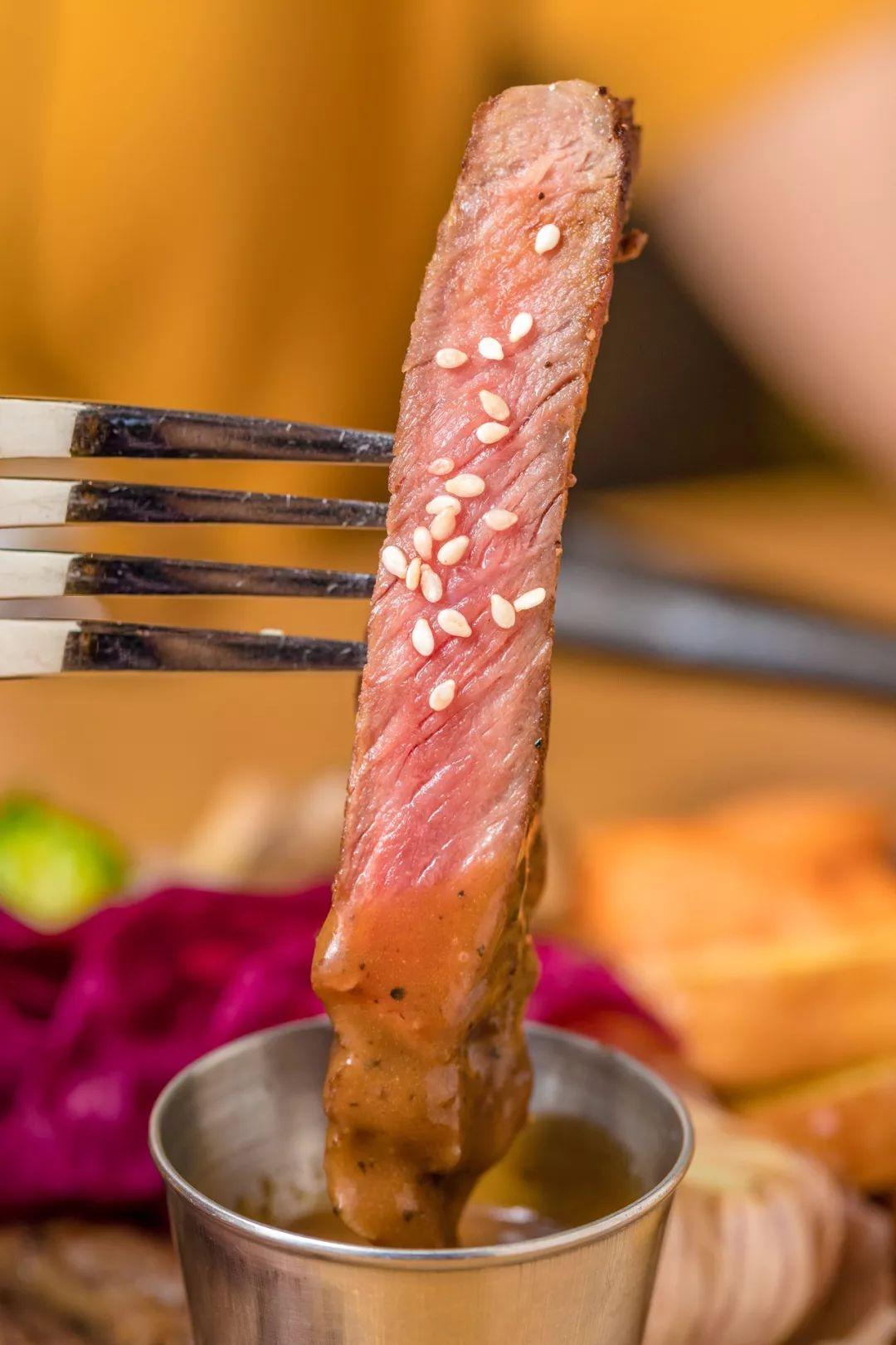 肉味淳香,回味带香,一吃就知道是靓牛肉!柚子醋菠菜烤黄桃沙拉其实我