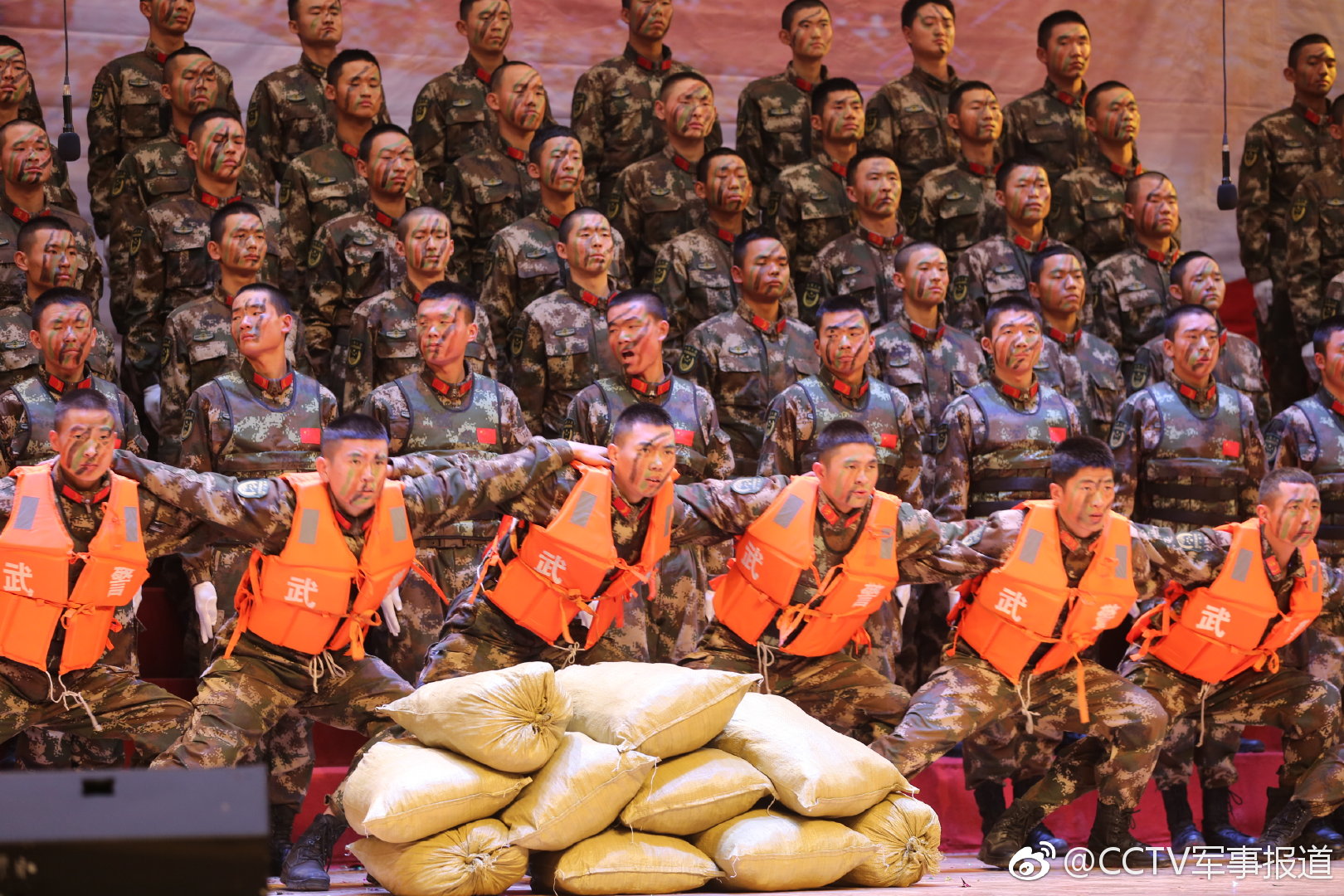 军歌嘹亮!武警某部机动七支队组织"卫士战歌"合唱比赛