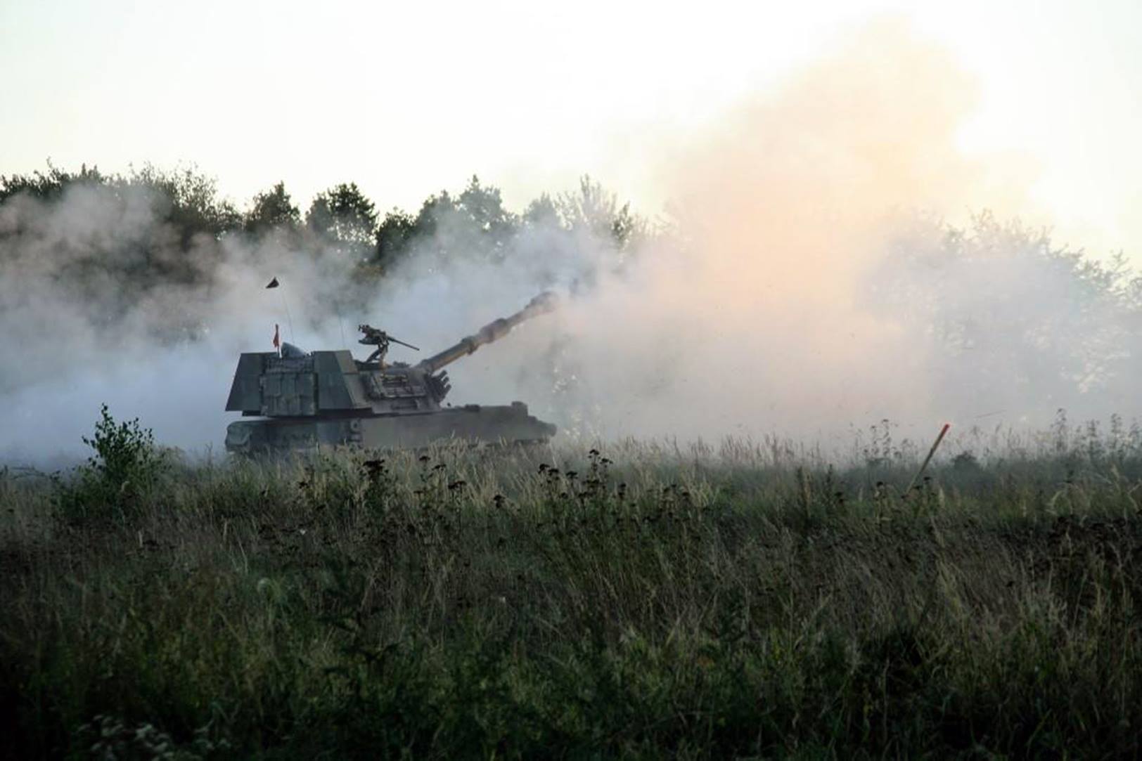 奥地利陆军第7侦察和炮兵营的M109A5Ö型自行火炮进行实弹射击训练