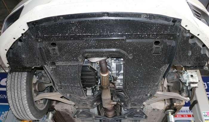 拆开跑了1万公里的日产天籁看过底盘车主我要退车