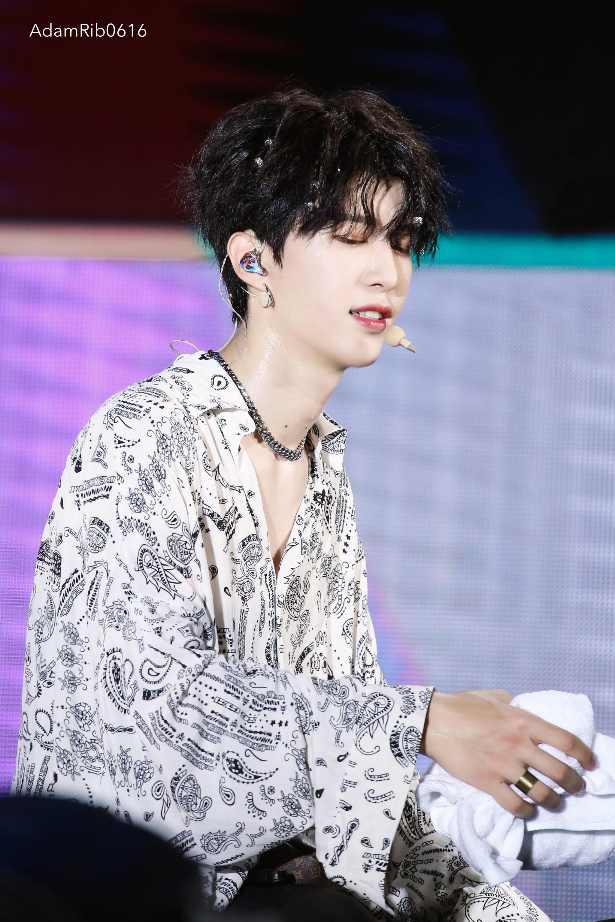 范丞丞掉粉 帅气的丞丞笑的好阳光好可爱