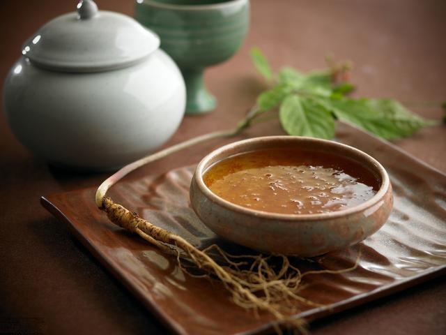 再一次看电视报道中了解到了缘峪参的抗癌作用,在后续的日子里每天都