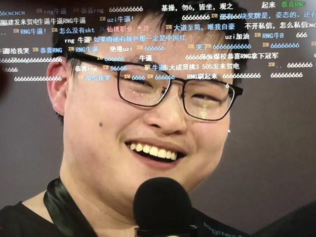 uzi夺冠后坦言:即使赢了冠军,也从来没觉得自己是世界第一ad!